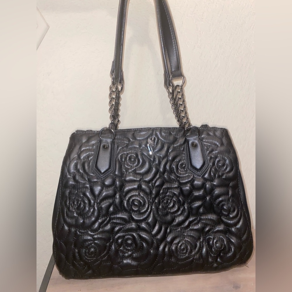 NWOT SIMPLY VERA VERA WANG Shoulder Bag